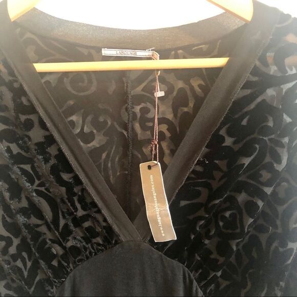 Language black velvet top S - Picture 6 of 8